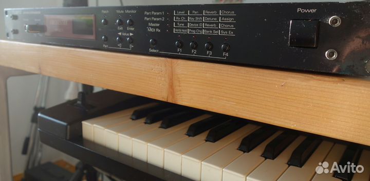 Roland M-OC1 Orchestra