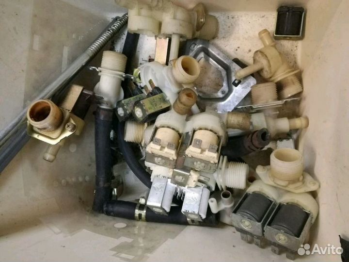 Клапан подачи воды Б/У на стиральную машину