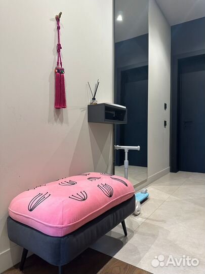 Банкетка в прихожую