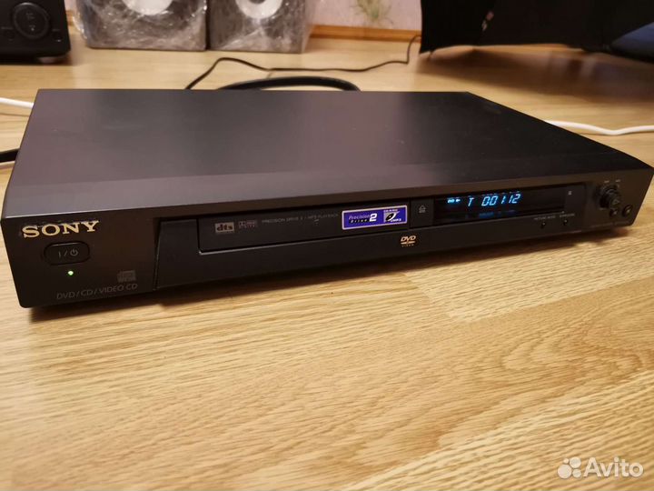 DVD плеер Sony DVP-NS305