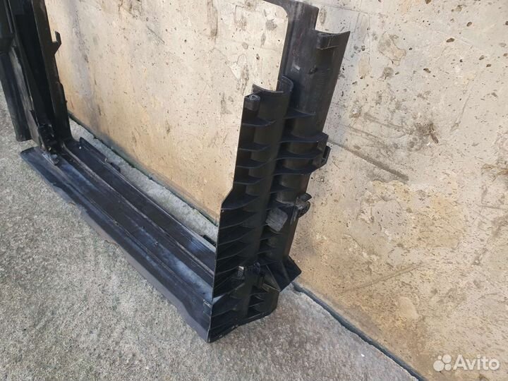 Рамка радиатора для BMW E65