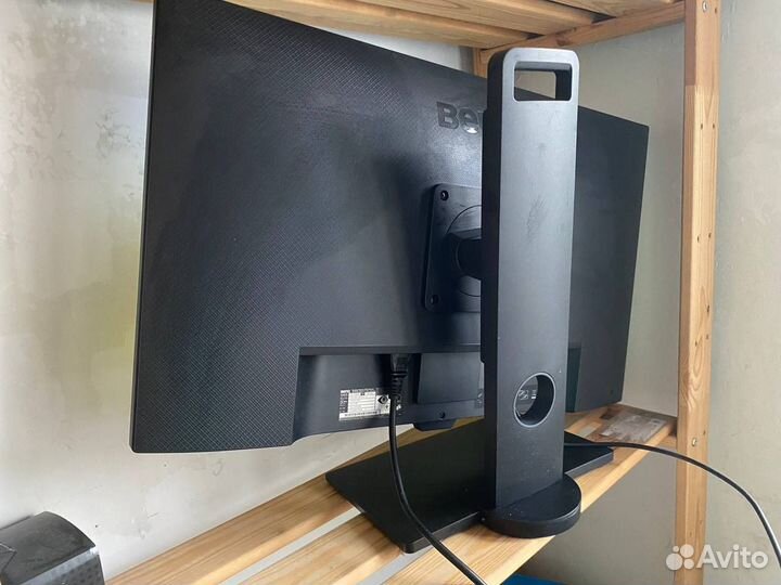 Монитор для компьютера 27