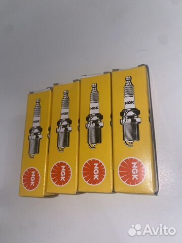 Свеча зажигания