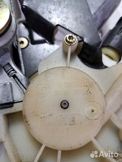 Стеклоподъемник электрический задний левый Bmw 5