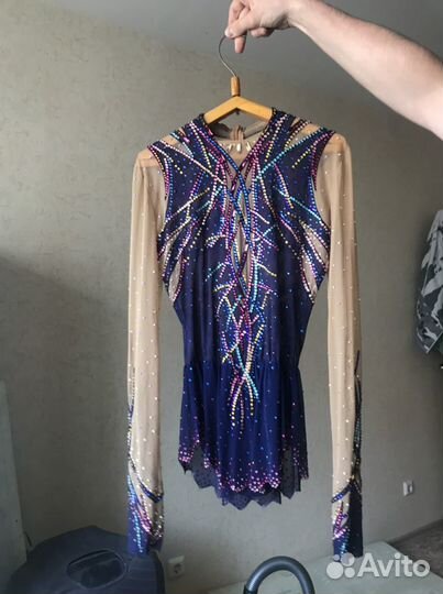 Костюм для фигурного к. и художественной гимн