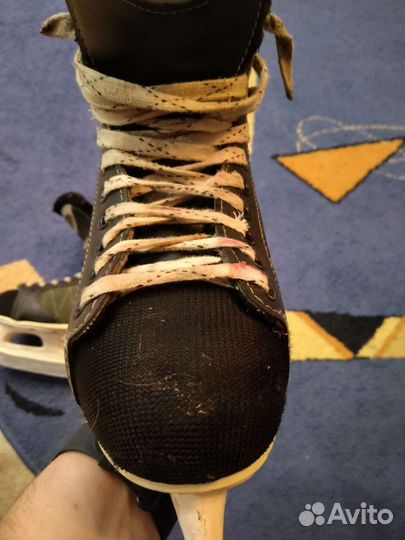 Коньки хоккейные CCM