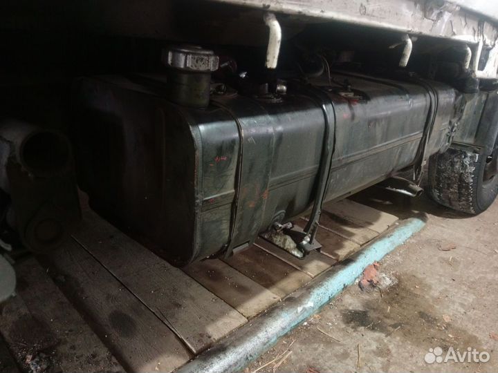 Топливный бак