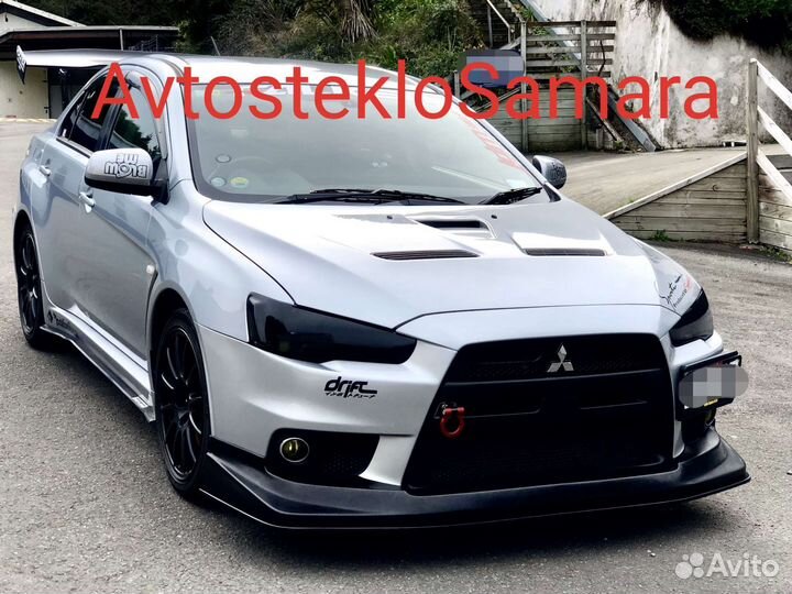 Лобовое стекло Mitsubishi Lancer 10