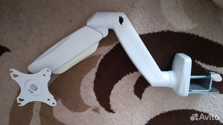 Кронштейн для монитора onkron