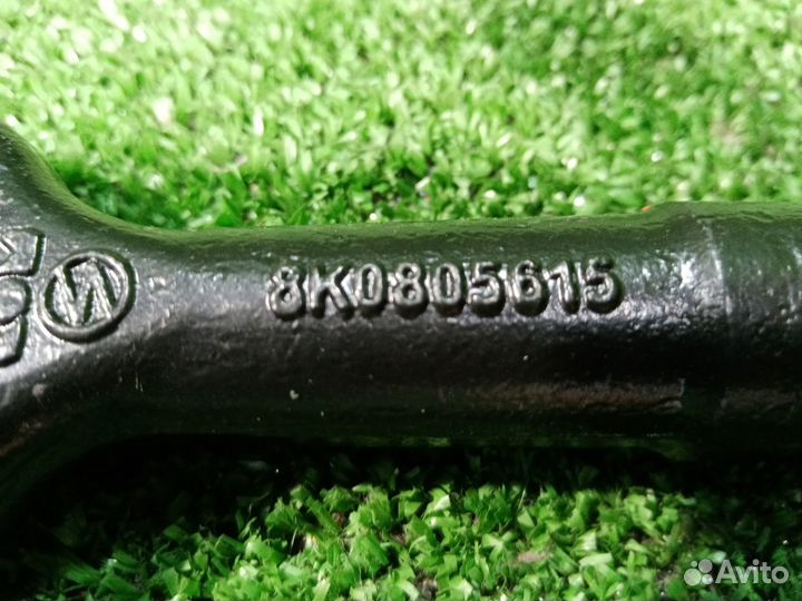 Крюк буксировочный Audi A4 B8 cdnc (2.0T) 2009