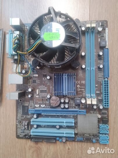 Материнская плата с процессором