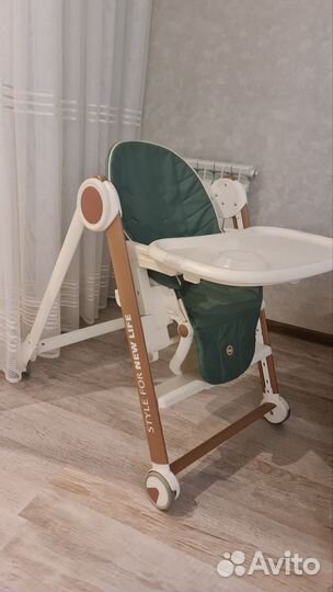 Стульчик для кормления happy baby berny v2