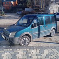 Ford Tourneo Connect 1.8 MT, 2004, 410 000 км, с пробегом, цена 660 000 руб.