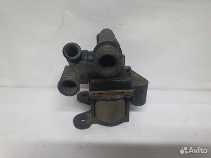 Клапан отопителя Bmw 5 E34