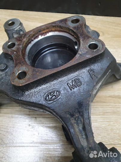 Кулак задний правый Kia Ceed