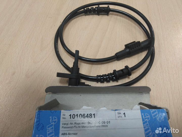 Датчик абс задний правый Sprinter (906)