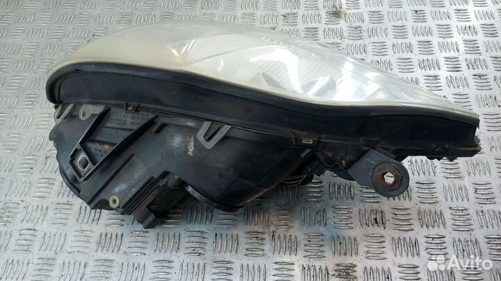 Фара левая Mercedes-Benz GL-Class