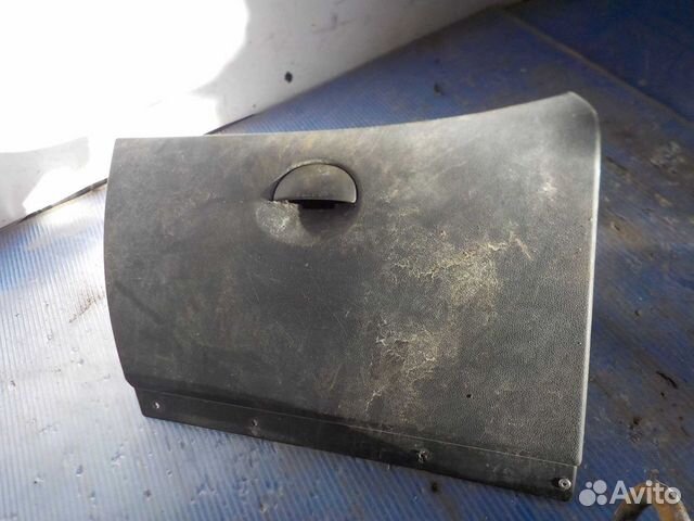 Бардачок Renault Logan