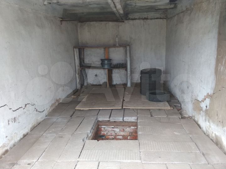 Гараж