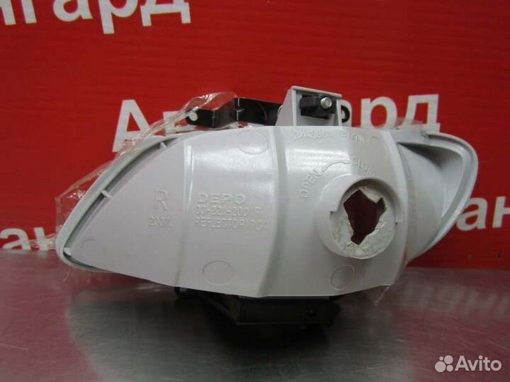 Противотуманная фара правая Hyundai Accent LC