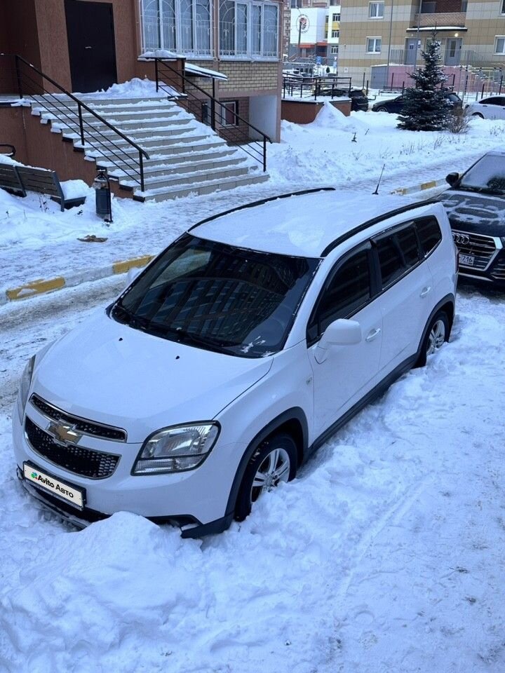 Chevrolet Orlando: фото владельца