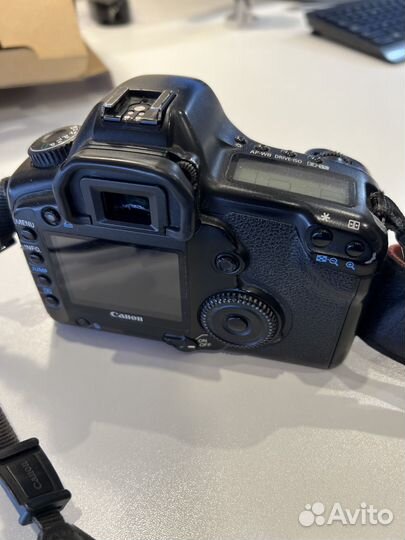 Canon EOS 5D Mark body (сломан затвор)