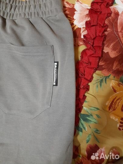 Спортивные брюки