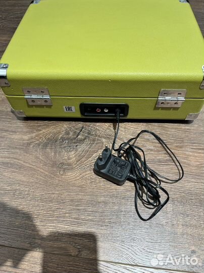 Проигрыватель винила Crosley