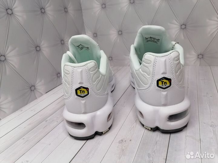 Кроссовки Nike air Max TN plus