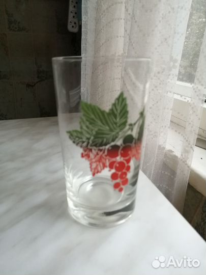 Стаканы из стекла