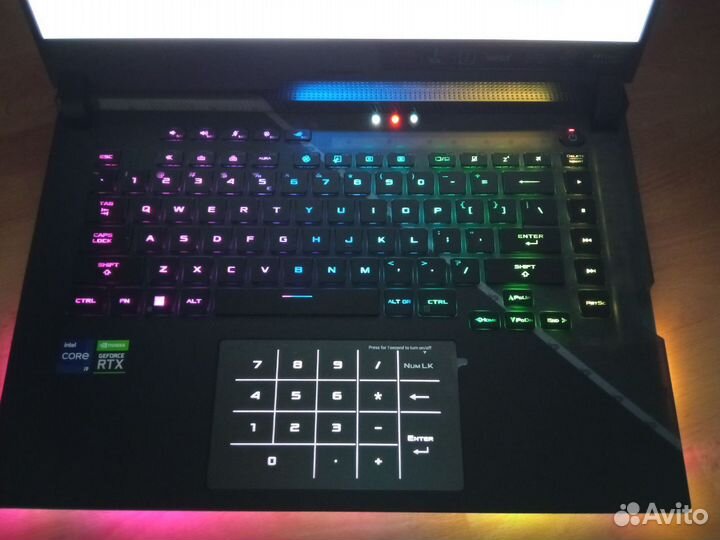 Asus ROG Strix scar G533ZX 15,6