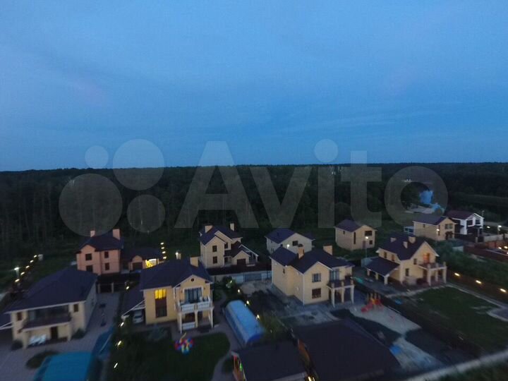 Дом 201 м² на участке 10 сот.