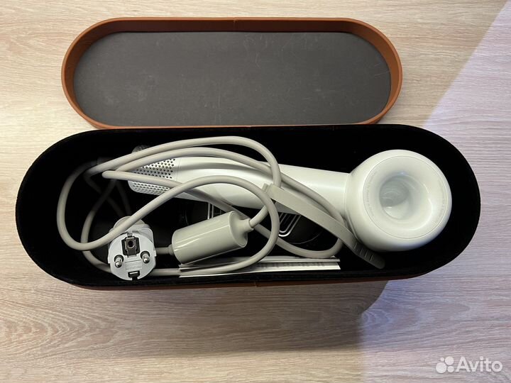 Фен для волос xiomi dreame с кейсом белый