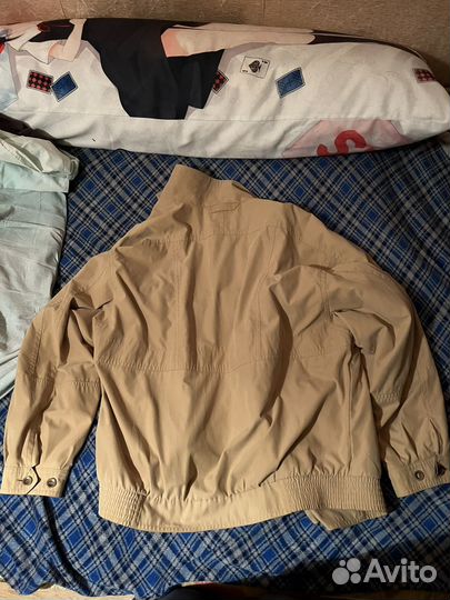 Ветровка bugatti