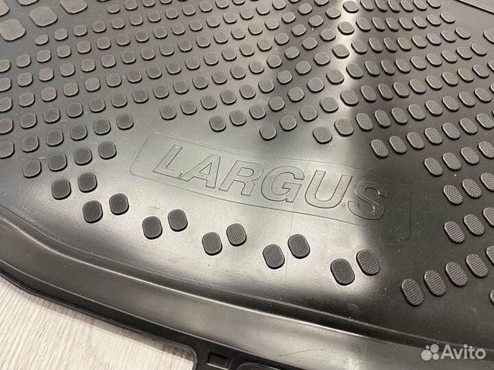 Оригинальный ковер в багажник LADA Largus FL