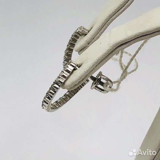 Золотые серьги с бриллиантами пуссеты