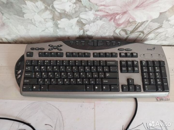 Механическая клавиатура genius