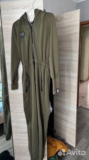 Женский комбинезон