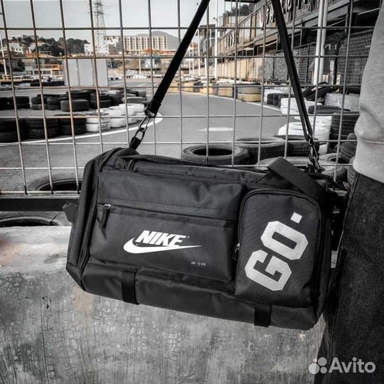 Спортивная сумка/рюкзак Nike Go