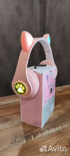 Беспроводные наушники с ушками