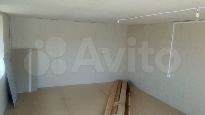 Дом 24 м² на участке 15 сот.