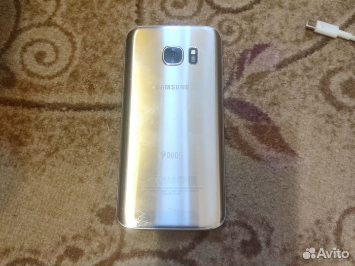 Samsung Galaxy S7, 4/32 ГБ