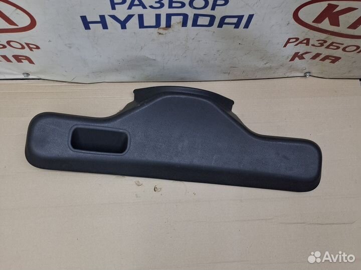 Обшивка крышки багажника Kia Picanto 2 TA