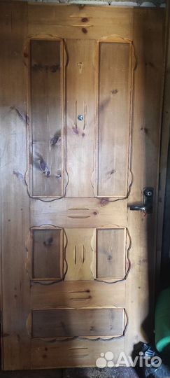 Дверь входная деревянная с коробкой и замком бу