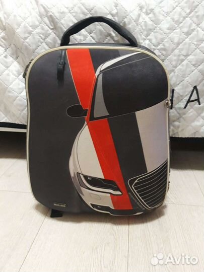 Рюкзак школьный