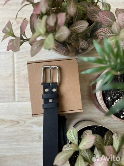 Мужской кожаный ремень ручной работы