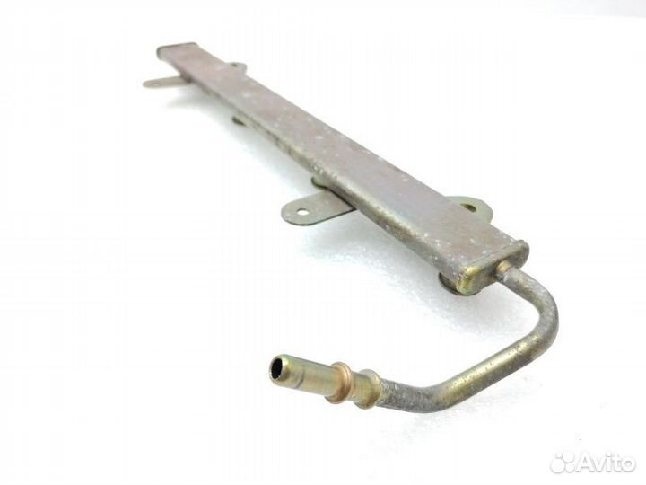 Топливная рейка (рампа) Nissan X-Trail T30 2.0