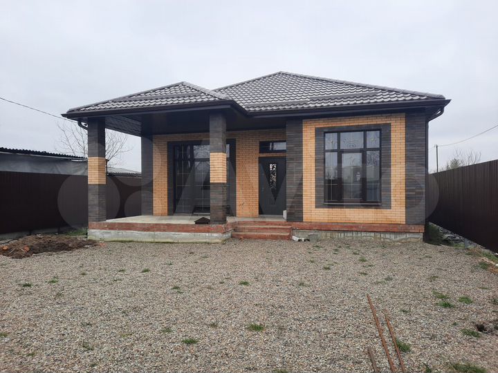 Дом 80 м² на участке 5 сот.