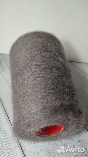 Пряжа кидмохер, Италия