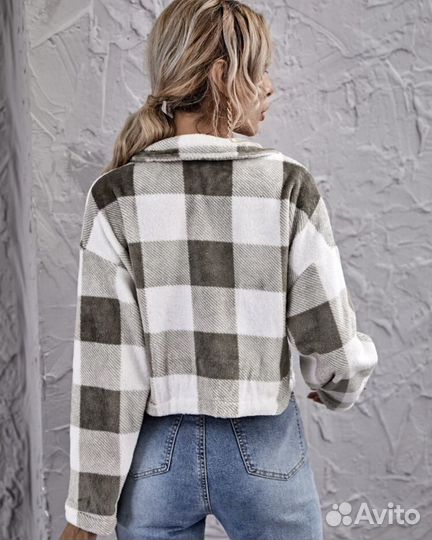 Ветровка плюшевая